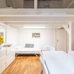  Appartamento Ubaldini House, By Short Holidays
